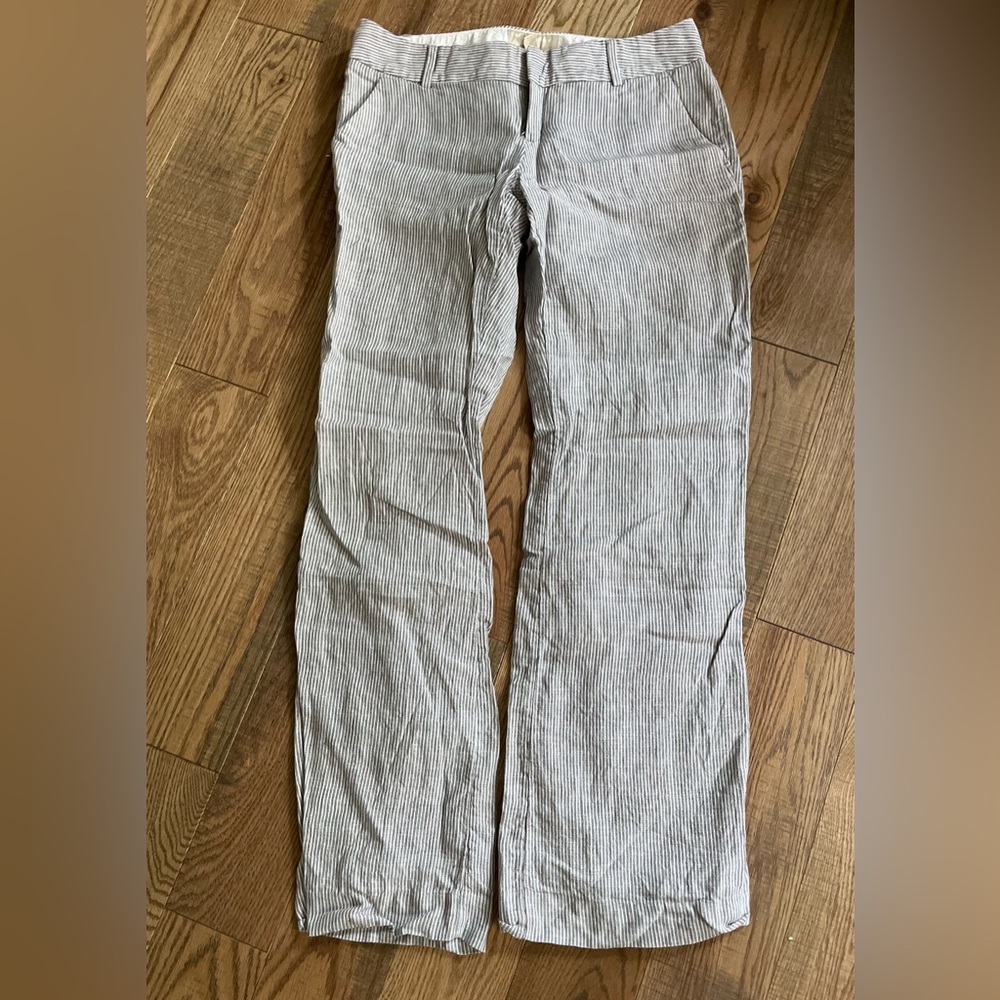 Banana Republic Martin fit pants (size 2 petit) blue & white pinstripes
